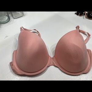 Victoria’s Secret T-Shirt Bra